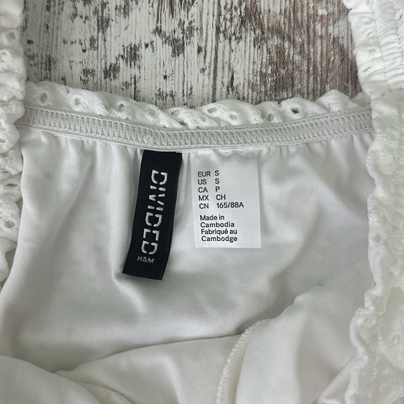 NWOT H&M Divided White Eyelet Bodycon Dress - Picture 8 of 9